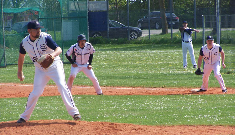 TV-Baseballer beenden Saison auf Rang sechs