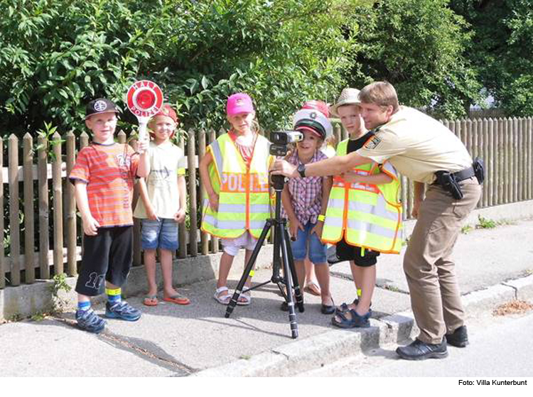 Verkehrserziehung in der Villa Kunterbunt in Rottenegg