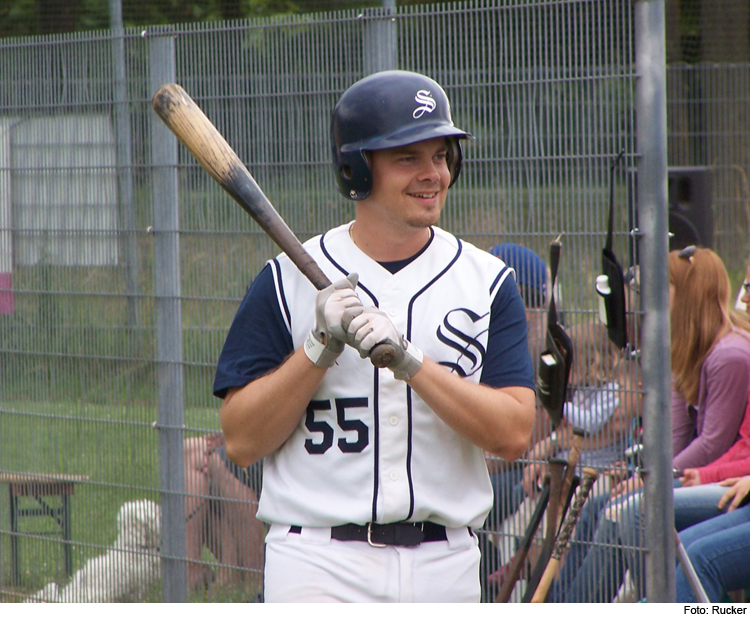 TV-Baseballer sichern Mittelfeldplatz