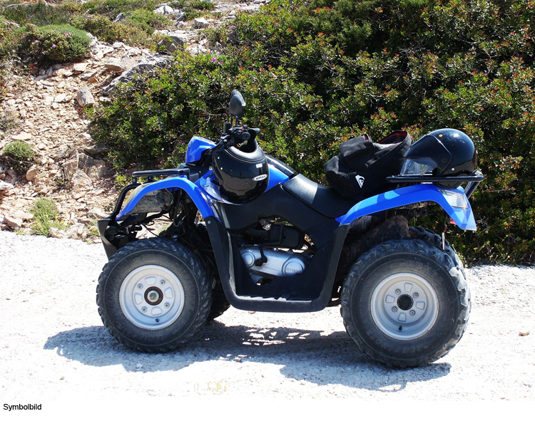 Quad aus Hofeinfahrt gestohlen