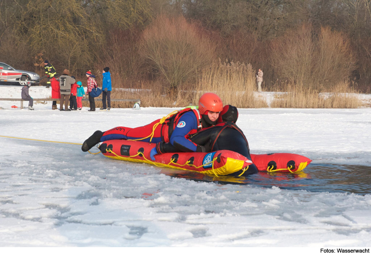 Eisrettungsübung am Schafirrsee