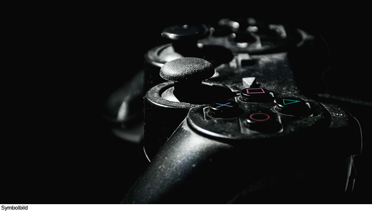 Jugendliche (14) klauen Playstation-Spiele