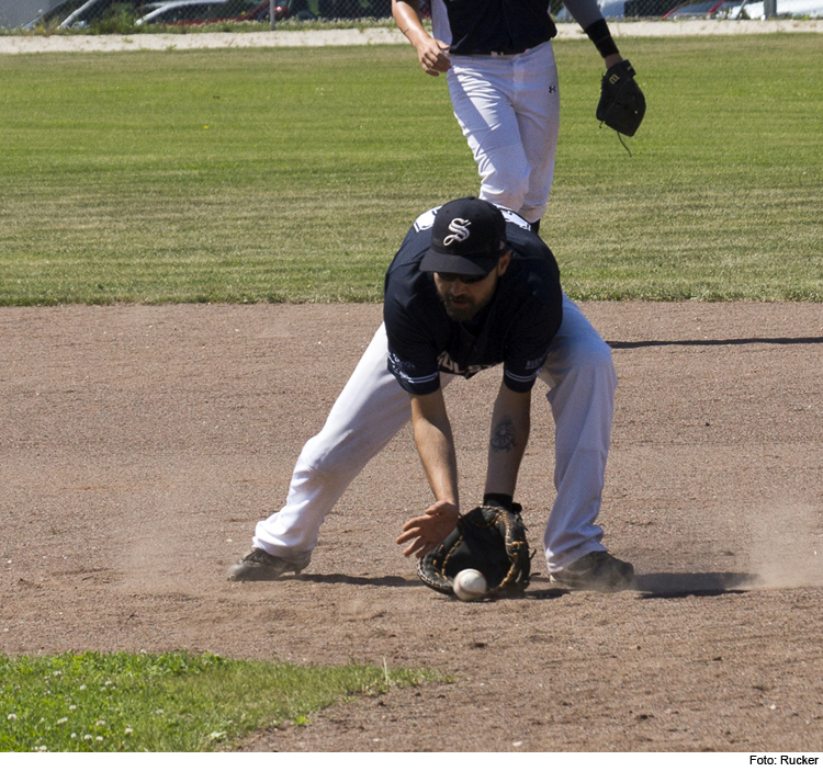 Baseballer rutschen auf Rang sechs ab