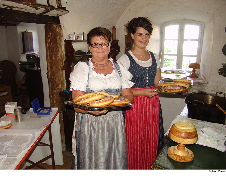 Hunderte Besucher feiern Kirchweih im Museum