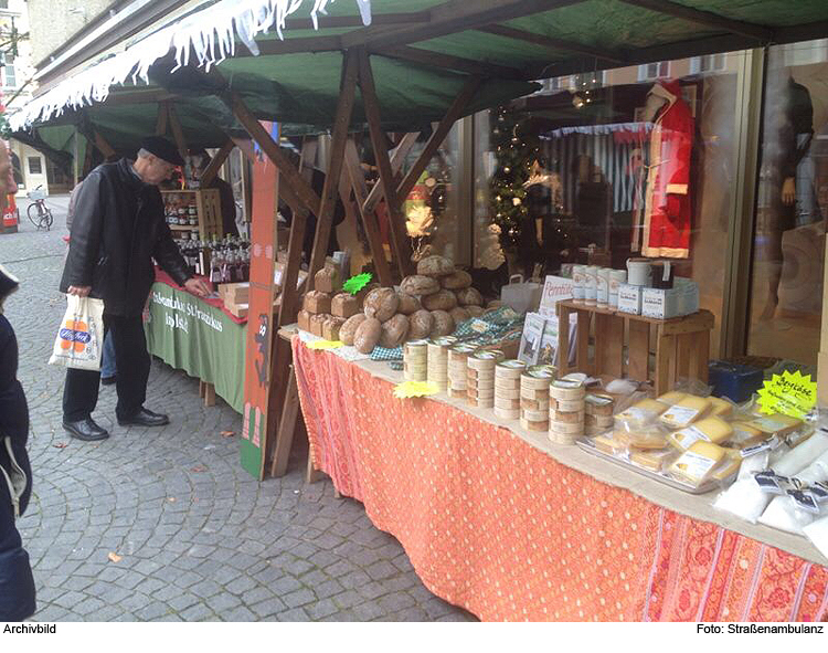 Kleiner Weihnachtsverkauf der Straßenambulanz