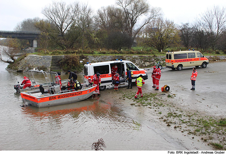 Fachübergreifende Übung an der Donau