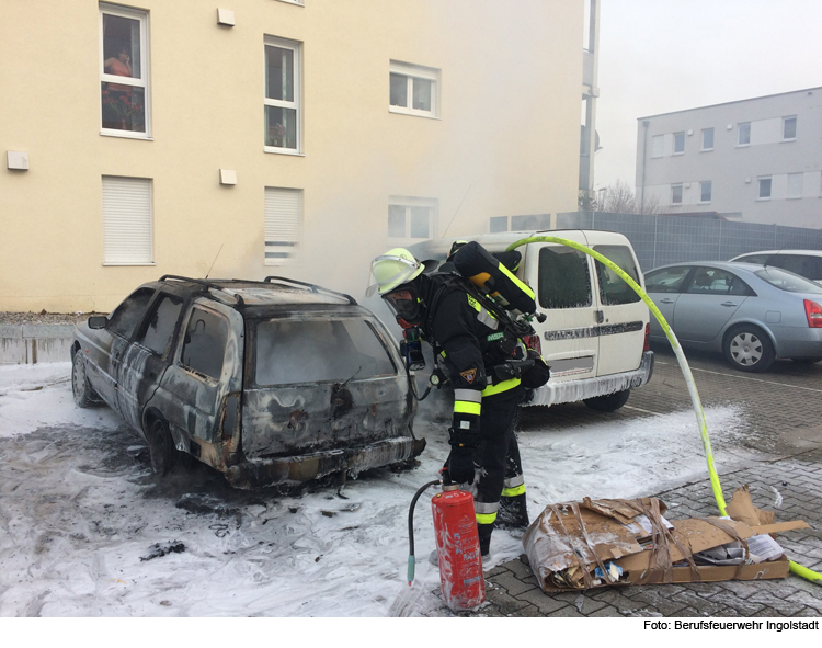 Hat eine Frau das Feuer gelegt?