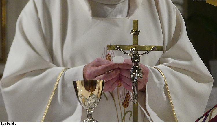 Wohnungsdurchsuchung bei Priester