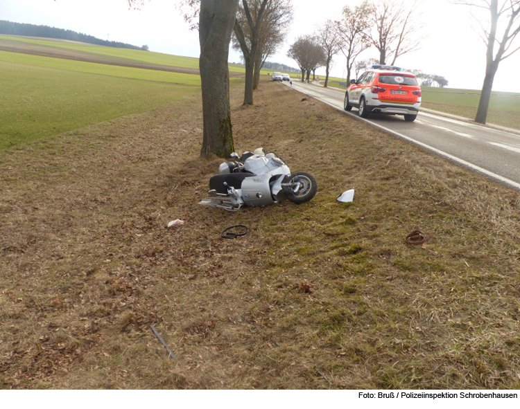 Schwer verletzter Vespa-Fahrer