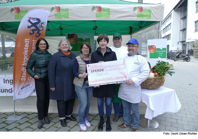 Großzügige Spende an die Tafel