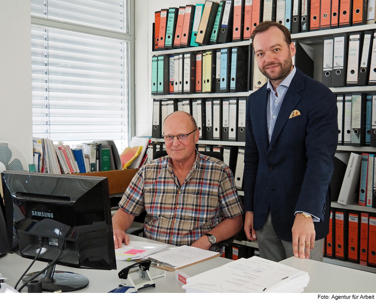 Schwerbehinderter (60) fand spätes Berufsglück