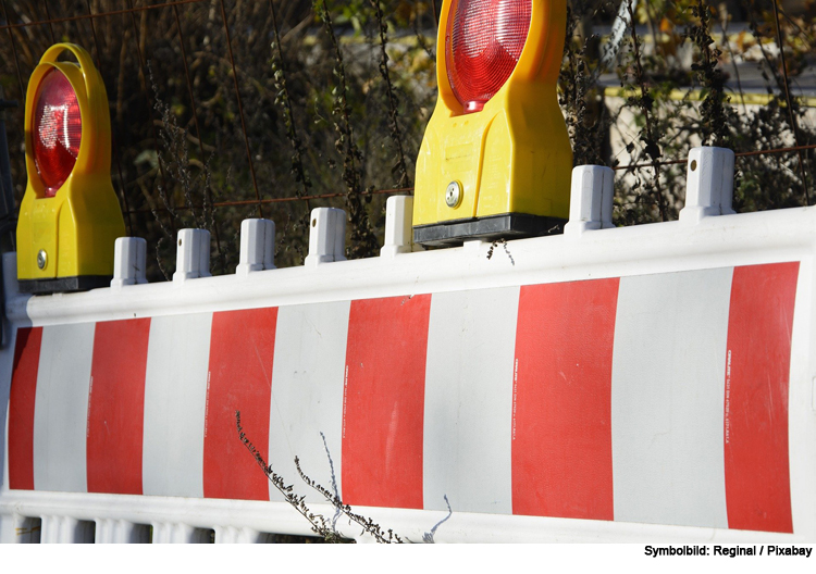 Parkplatz voll gesperrt