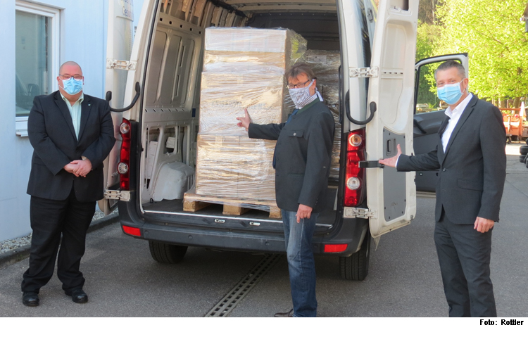 Medizinische Masken eingetroffen