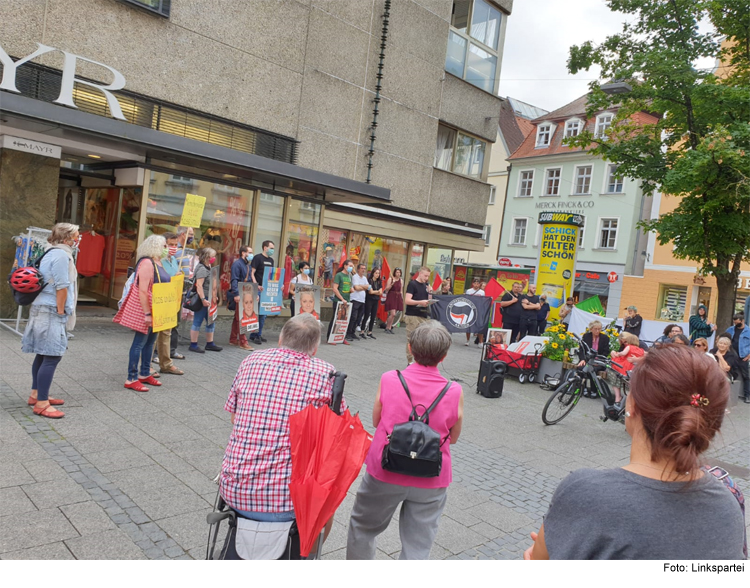 Mahnwache gegen rechte Gewalt 