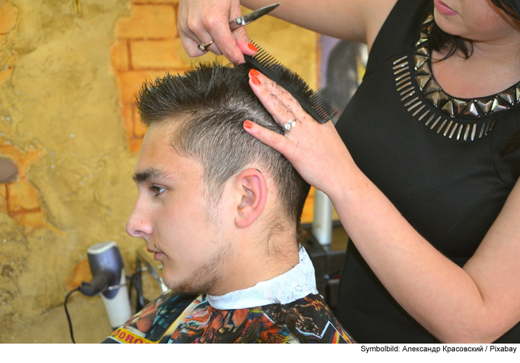 Friseure machen Licht an