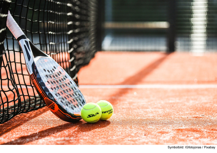 Unbekannter wütet an Tennisheim