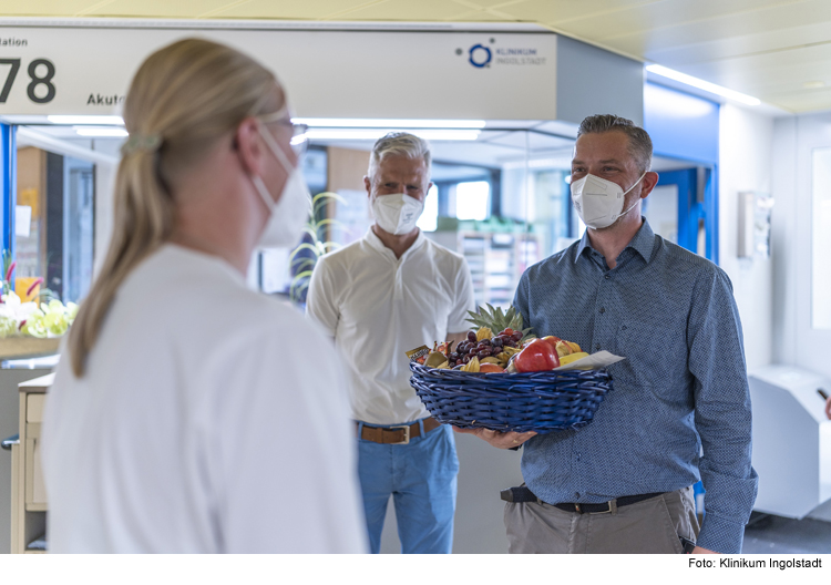 Klinikleitung dankt Pflegekräften für hochprofessionelle Arbeit rund um die Uhr