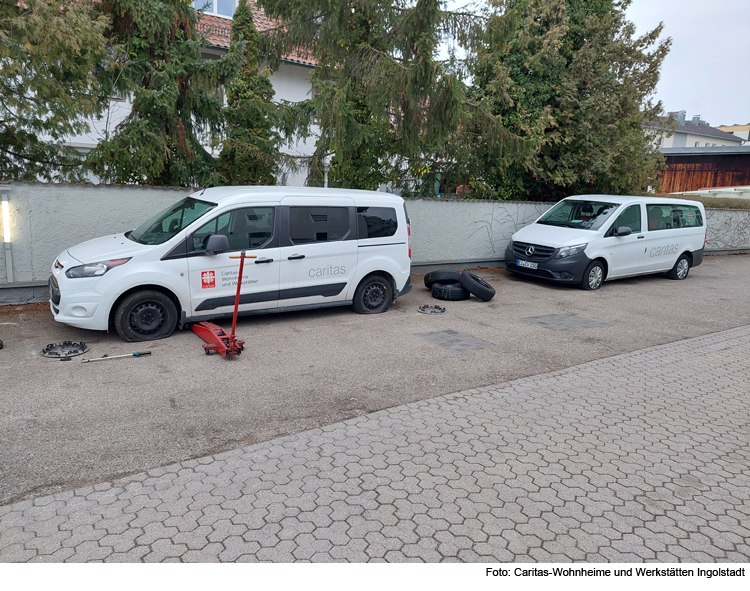 Attacke auf Caritas-Autos 