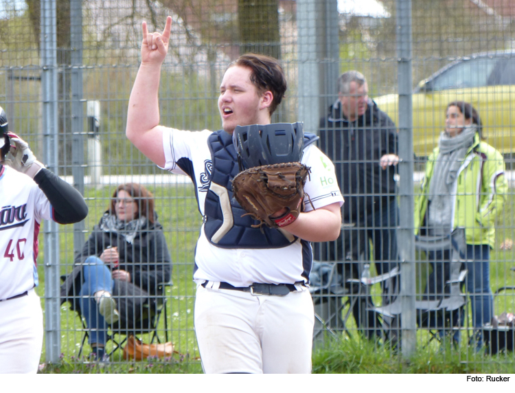 Glänzender Auftakt der TV-Baseballer