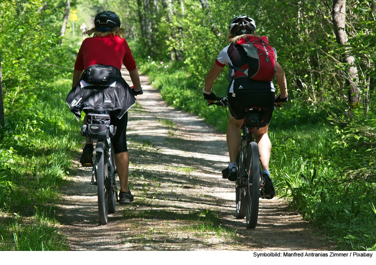 Erkundung der Auen mit dem Fahrrad