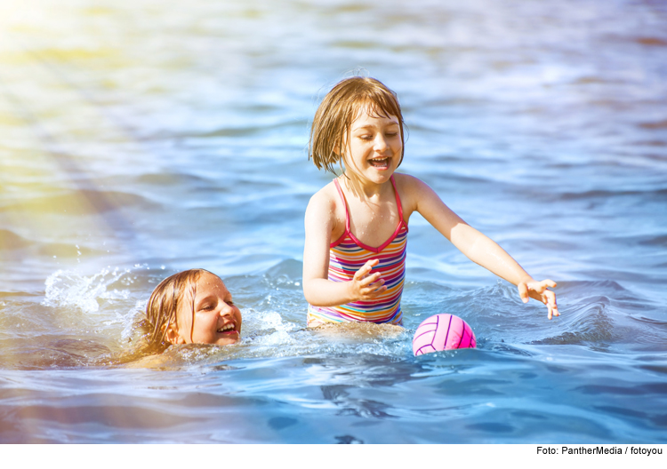 Sicheres Schwimm-Vergnügen – auch für Kinder 