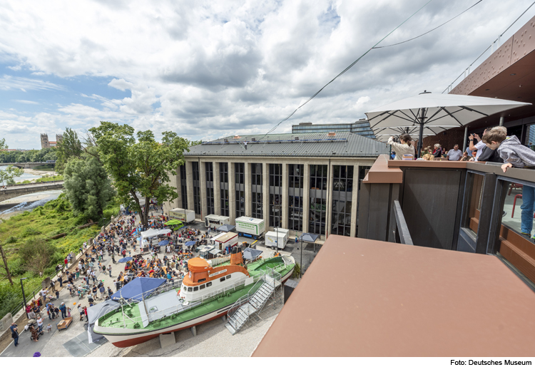 Party auf der Museumsinsel