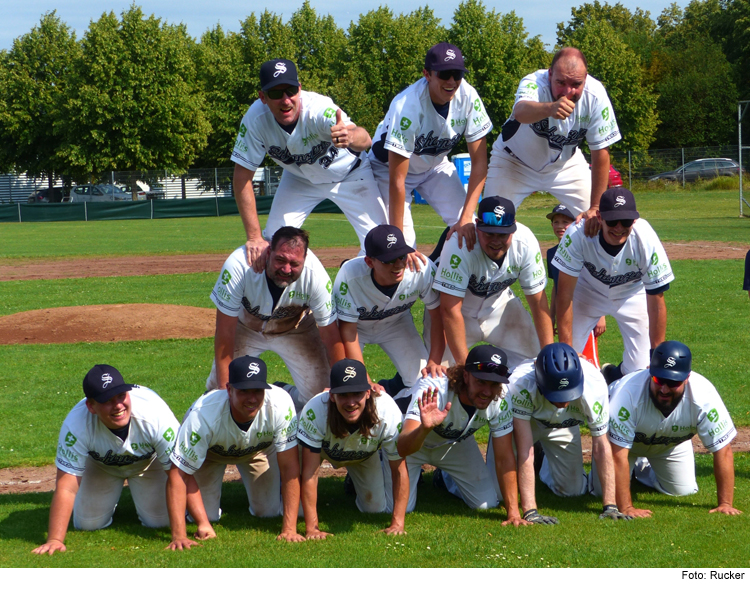 Schanzer Baseballer ziehen in die Play-Offs ein