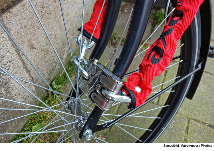 Crossbike am Bahnhof gestohlen