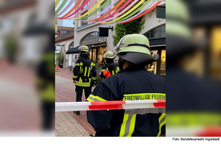 Feuerwehr rückt ins Ingolstadt Village aus