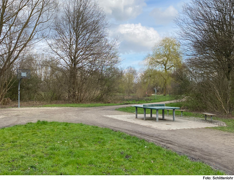 Wohin kommt das Kleinspielfeld für die Jugendlichen?