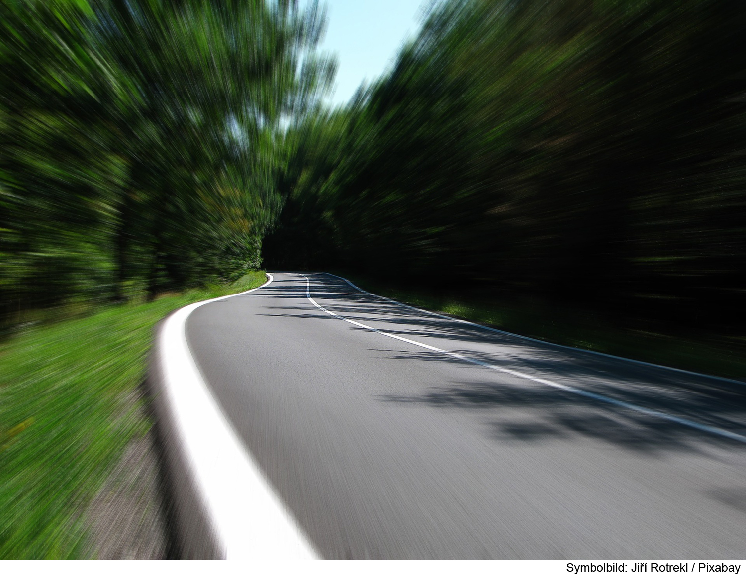 Wer hat Schnur und Draht über die Fahrbahn gespannt?