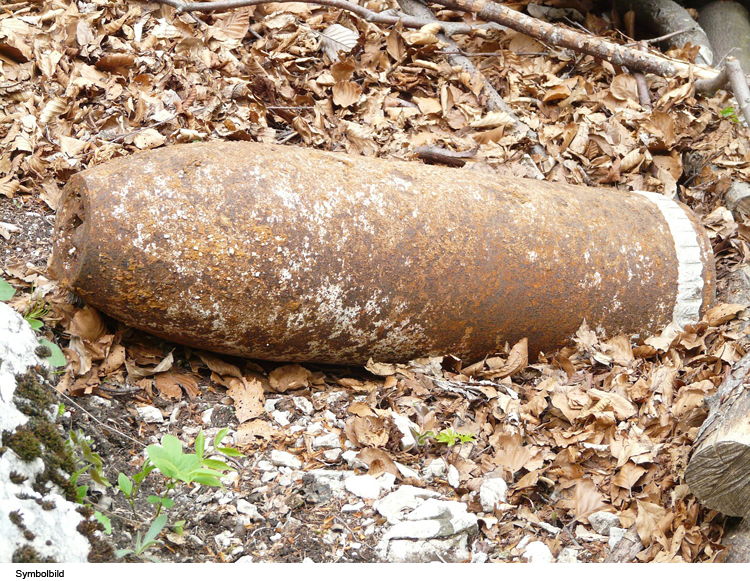 Fundmunition im Wald bei Kinding gesprengt