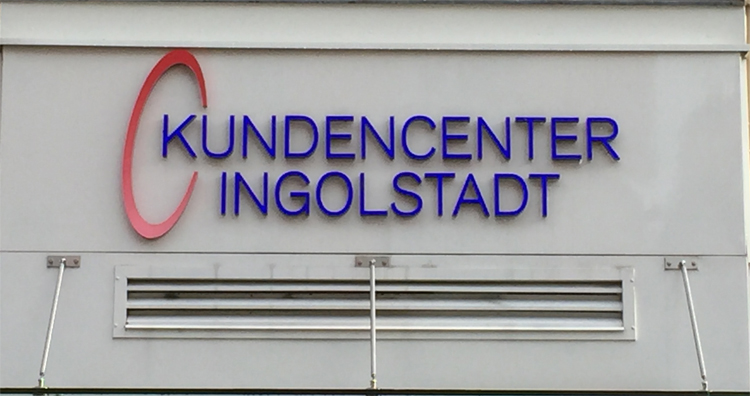 Kundencenter schließen früher