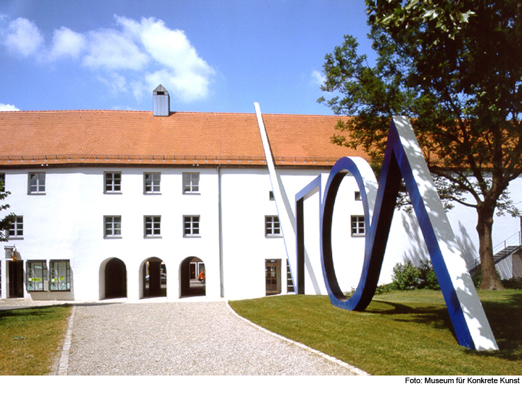 Freier Eintritt bei der Familienvernissage im Museum für Konkrete Kunst