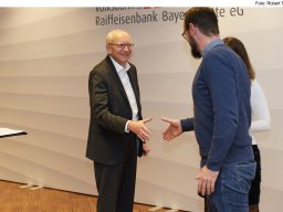 Volksbank Raiffeisenbank Bayern Mitte eG unterstützt Organisationen und Vereine