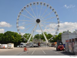 Aufbau des Ingolstädter Pfingstvolksfestes 2024