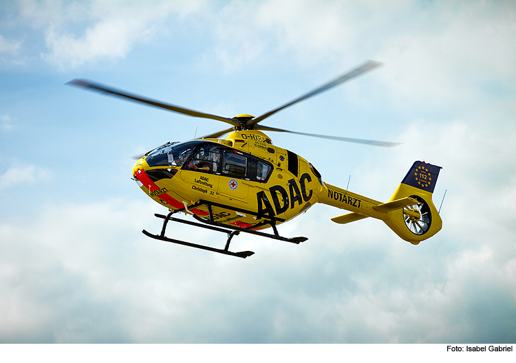 Rettungshubschrauber fliegt leer zurück