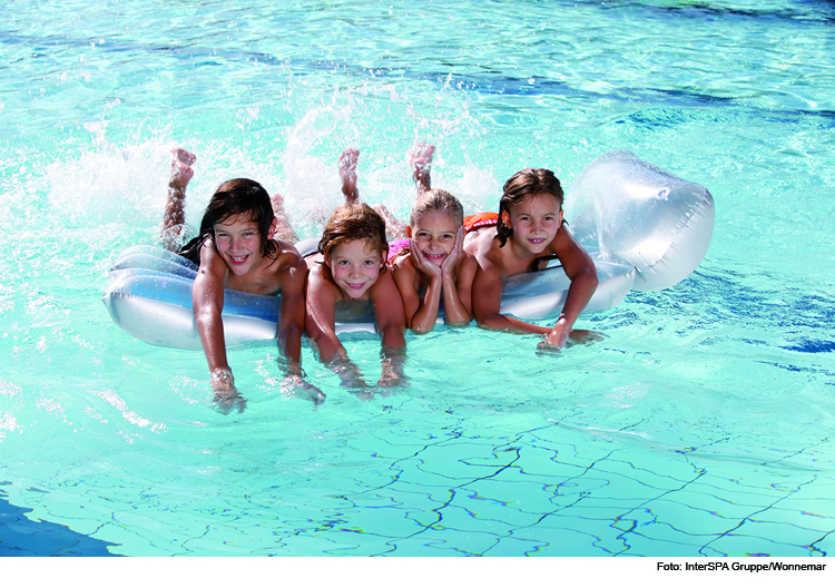 Einmal im Wonnemar bezahlen und bis Ferienende baden